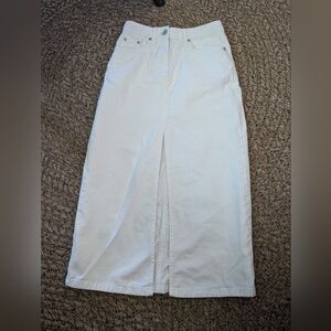 Size X'S BDG white denim skirt